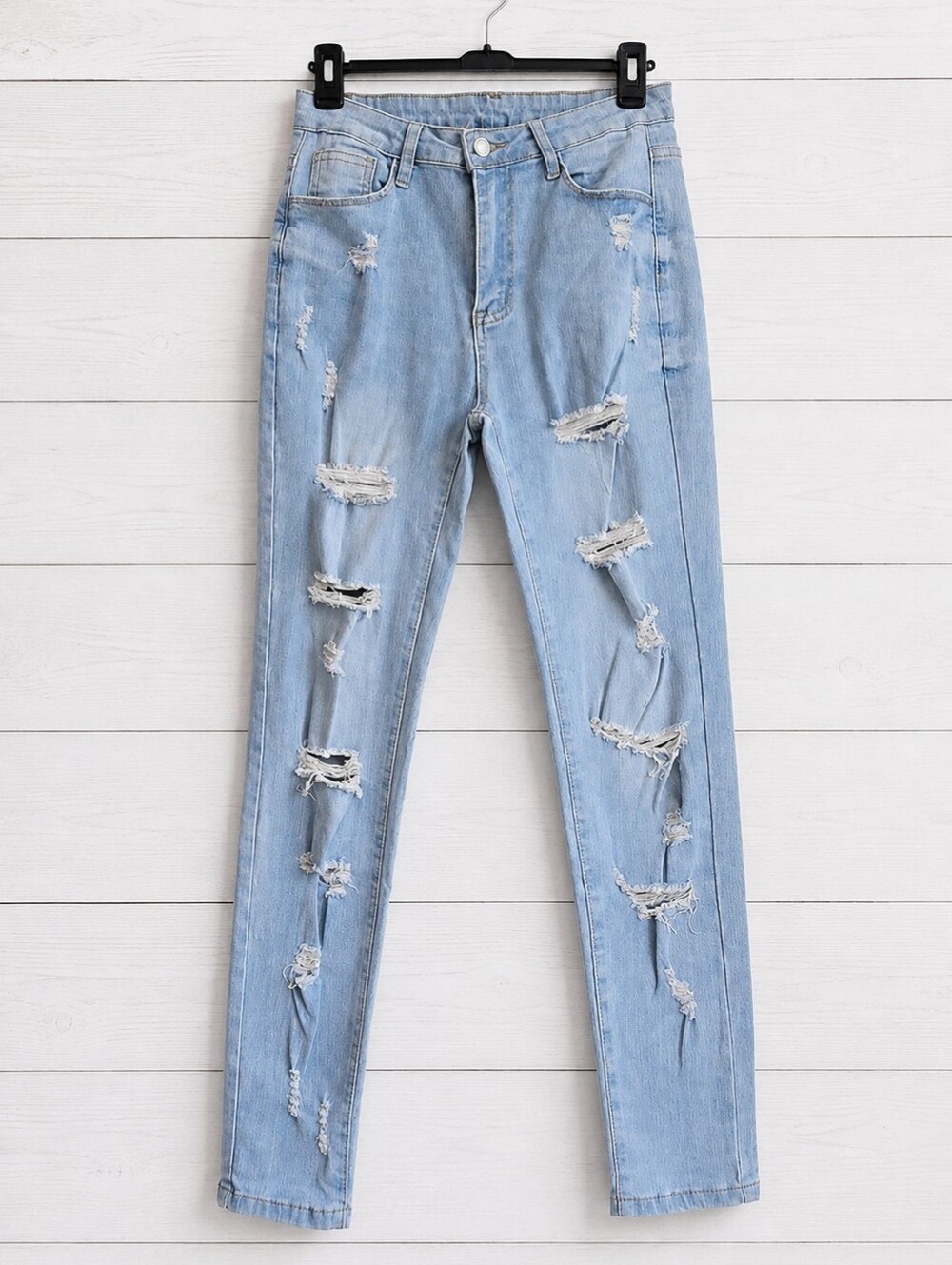 NWOT Light Blue Distressed Skinny Jeans Size S